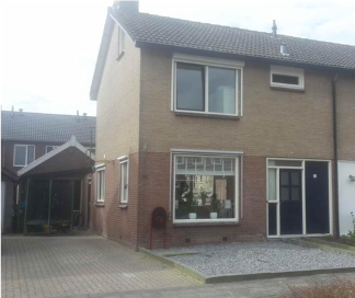 Afbeelding met gebouw, buiten, huis, baksteen

Automatisch gegenereerde beschrijving